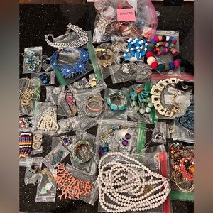 Like this listing to be notified of my Poshmark Live shows